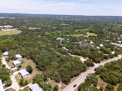 Living area at 502 Wayside DR - Green Acres Sec 1, Wimberley, TX
