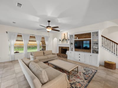 Kitchen at 5025 Pyrenees PASS - 4 bed 3 bath home