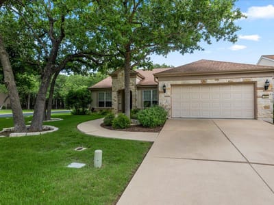 Living area at 503 Breezeway LN - 3 bed 2 bath home