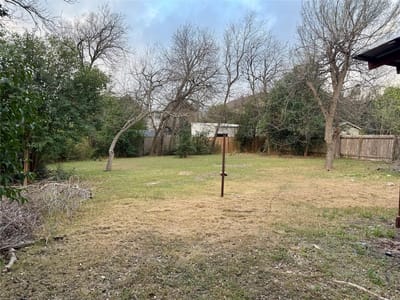 Property photo 3 at 503 Brentwood ST - 3 bed 1 bath home