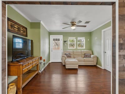 Kitchen at 503 E Bluebonnet Ln - 3 bed 2 bath home