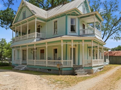 Property photo 2 at 503 Main ST - 3 bed 3 bath home