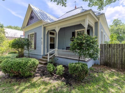 Primary bedroom at 504 Gresham ST - 3 bed 2 bath home