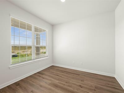 Property photo 5 at 504 Sleep Hollow DR - 4 bed 3 bath home