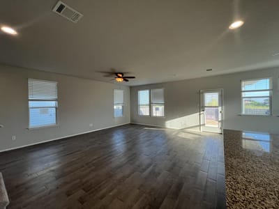 Property photo 2 at 504 Star Garnet DR - 4 bed 2 bath home