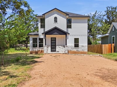 Property photo 2 at 504 Walker ST - 3 bed 2 bath home
