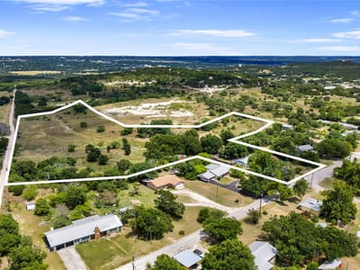 Primary bedroom at 505 Chisum TRL - 3 bed 2 bath home