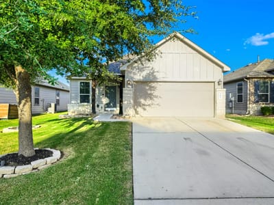 Photo 2 of 33 at 505 Coffee Berry DR - 3 bed 2 bath home