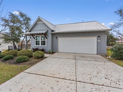 Primary bedroom at 505 Flying Orchid DR - 2 bed 2 bath home