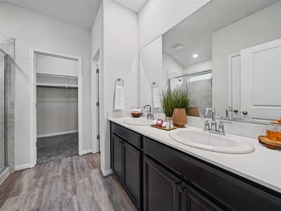 Property photo 5 at 505 Gabrielle Anne DR - 3 bed 2 bath home