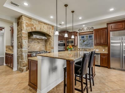 Property photo 5 at 505 Horseback HOLW - 4 bed 3 bath home