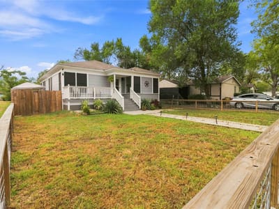 Property photo 3 at 505 Lee ST - 3 bed 1 bath home