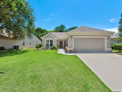 Living area at 505 Monarch TRL - 2 bed 2 bath home