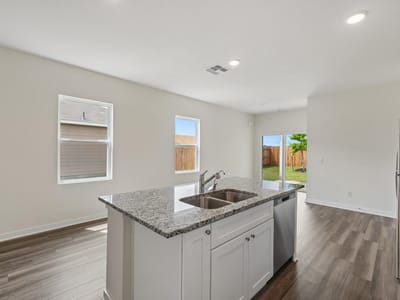 Property photo 5 at 505 Old Western PASS - 3 bed 2 bath home