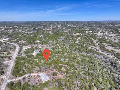 Property photo 3 at 505 Red Rose ST - Mystic Shores, Spring Branch, TX