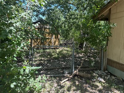 Property photo 4 at 506 Forest CT - Bel-Air Add, Taylor, TX