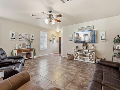 Kitchen at 506 Glacier Point TRL - 4 bed 2 bath home