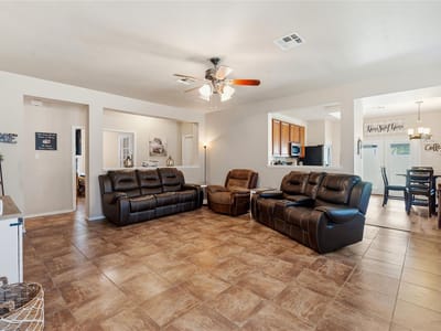 Bathroom at 506 Glacier Point TRL - 4 bed 2 bath home