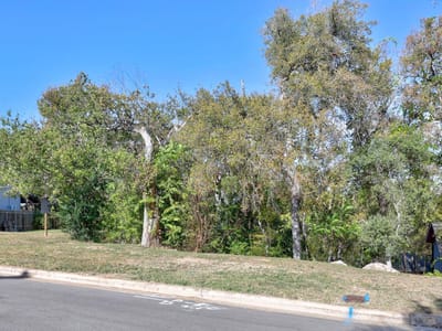Primary bedroom at 506 Quail Creek DR - 2, Round Rock, TX
