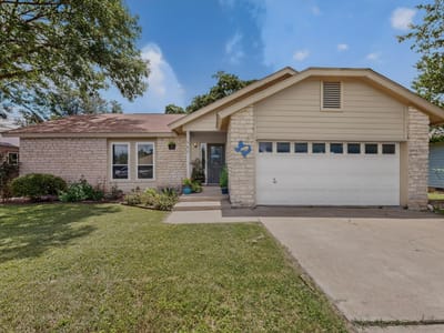 Kitchen at 507 Thousand Oaks BLVD - 3 bed 2 bath home