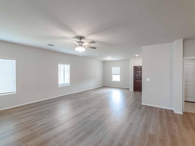 Photo 4 of 15 at 508 Bobcat Creek DR - 3 bed 2 bath home