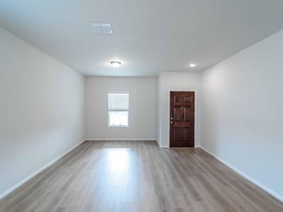 Living area at 508 Bobcat Creek DR - 3 bed 2 bath home