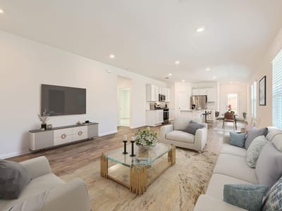 Living area at 508 Gladiola LOOP - 3 bed 2 bath home