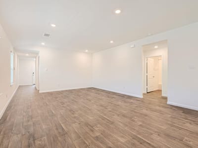 Primary bedroom at 508 Gladiola LOOP - 3 bed 2 bath home