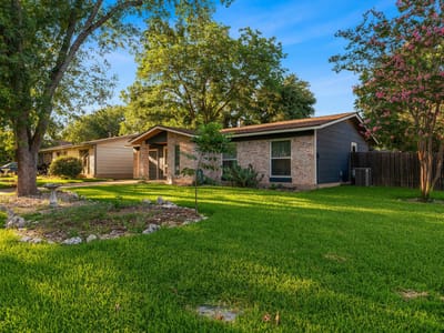 Kitchen at 508 Harway CT - 3 bed 2 bath home