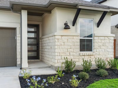Primary bedroom at 508 Lariat Loop - 3 bed 2 bath home