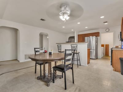 Property photo 3 at 508 Red Tails DR - 3 bed 2 bath home