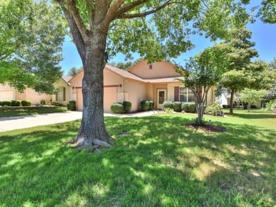 Living area at 508 Texas DR - 2 bed 2 bath home