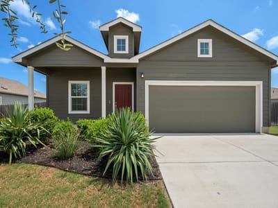 Property photo 2 at 509 Gabriels Bluff DR - 4 bed 2 bath home