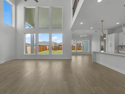 Property photo 3 at 509 Lightstone DR - 5 bed 4 bath home