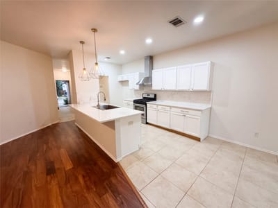 Photo 2 of 40 at 509 Paso Fino TRL - 3 bed 2 bath home