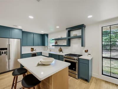 Primary bedroom at 509 Westmorland DR - 3 bed 2 bath home