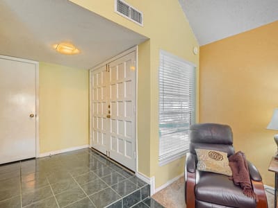 Living area - 51 Casa Verde St Living area at 51 Casa Verde St - 3 bed 2 bath home