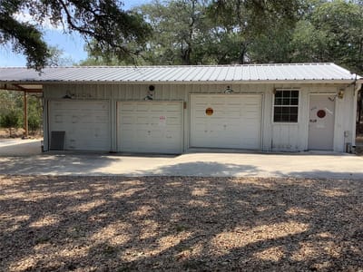 Photo 5 - 510 Wimberley Oaks DR Photo 5 of 24 at 510 Wimberley Oaks DR - 3 bed 2 bath home