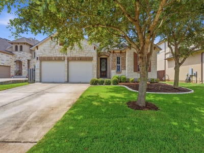 Living area at 5105 Cornflower DR - 3 bed 2 bath home