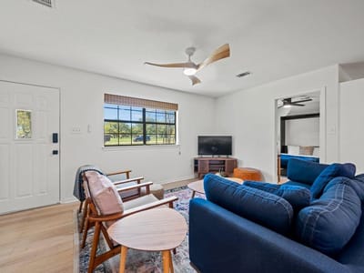 Primary bedroom at 512 W Pecan DR - 2 bed 1 bath home