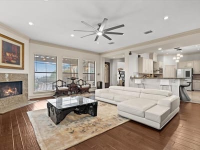 Primary bedroom at 5138 Mansfield View CT - 4 bed 3 bath home