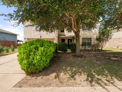 Property photo 3 at 5143 Marsh LN - 5 bed 3 bath home