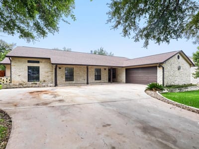Property photo 3 at 515 Rolling Green DR - 5 bed 3 bath home
