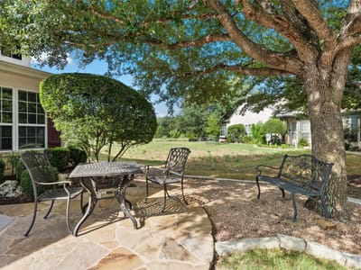 Property photo 2 at 516 Crockett LOOP - 3 bed 2 bath home