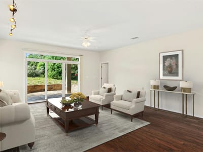 Property photo 5 at 516 Crockett LOOP - 3 bed 2 bath home