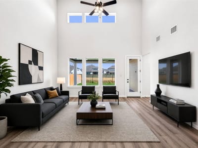Photo 4 of 10 at 516 Palatino BND - 5 bed 4 bath home