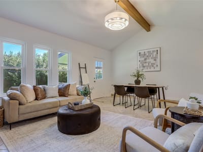 Primary bedroom at 517 Maple RUN - 3 bed 2 bath home