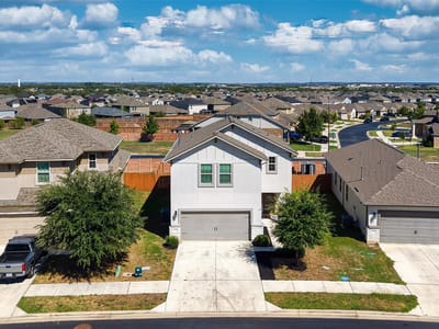 Photo 2 of 38 at 517 Rearing Mare PASS - 4 bed 3 bath home