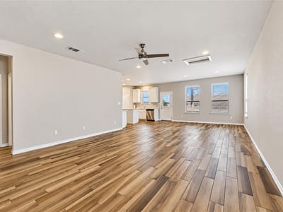 Photo 4 of 38 at 517 Rearing Mare PASS - 4 bed 3 bath home