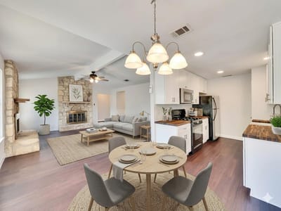 Living area at 519 Yucca DR - 3 bed 2 bath home